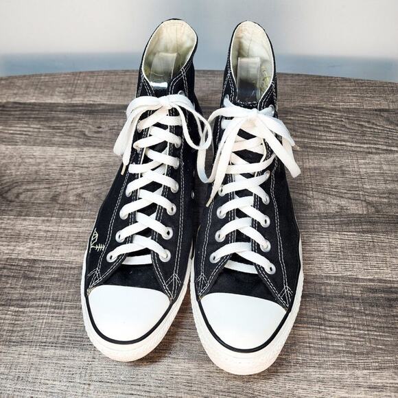 Converse Black High Top Sneakers Custom Embroidered Mountains Size 10 Art‎ - Picture 4 of 9